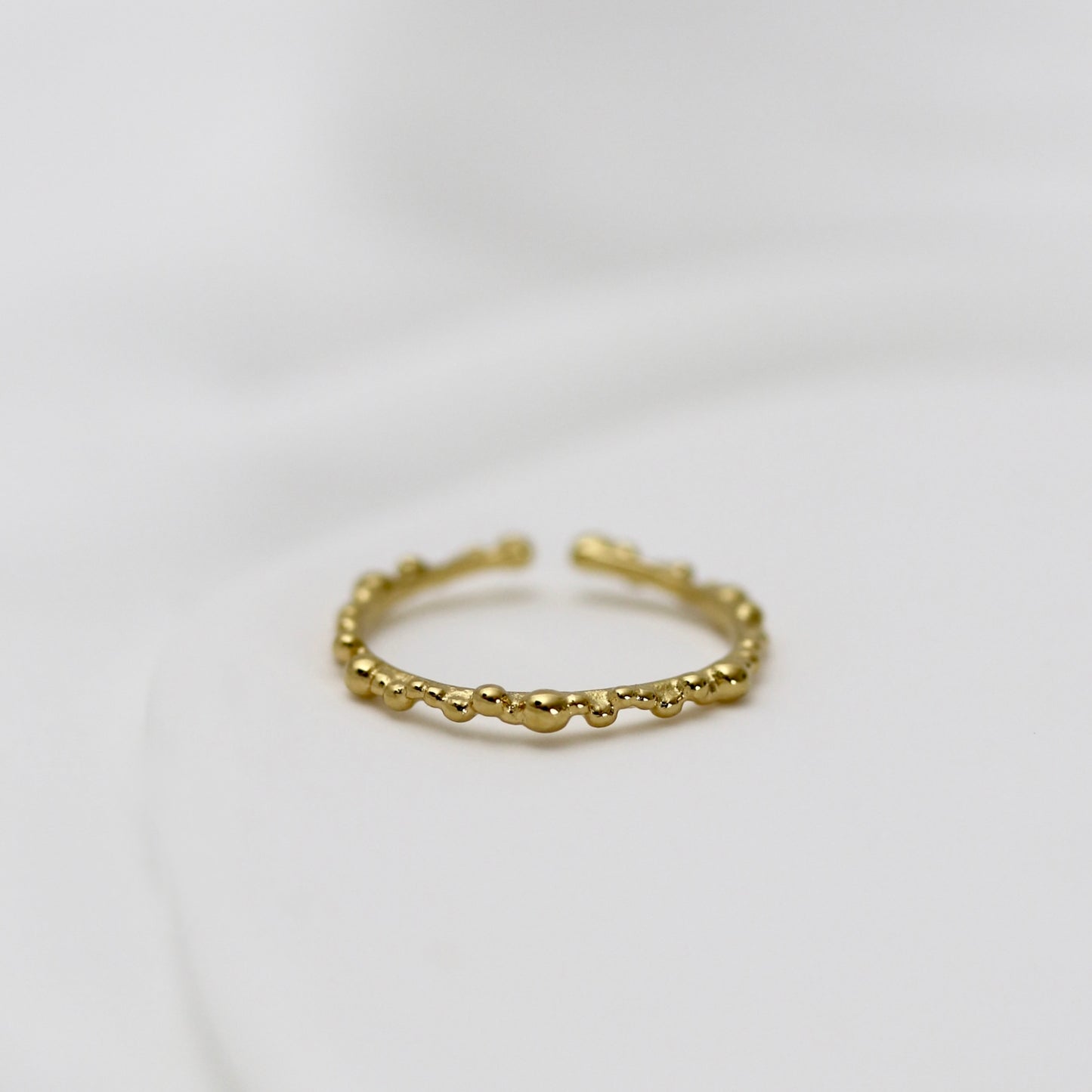 MOMENTS Ring