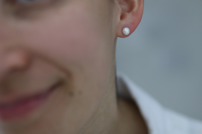 MARIS 4mm Ohrringe